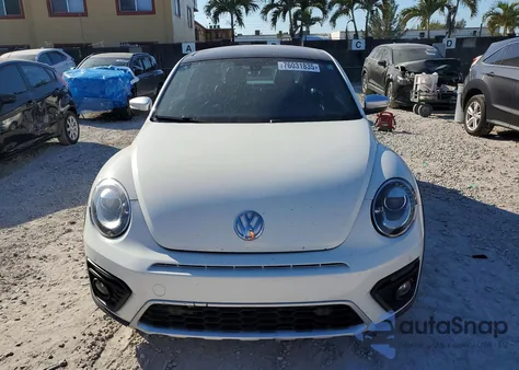 2017 Volkswagen Beetle Dune z USA, uszkodzony, nr VIN 3VWS17AT6HM625970